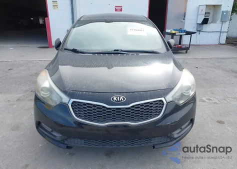 2016 Kia Forte Lx из США, поврежденный, VIN KNAFK5A82G5607744